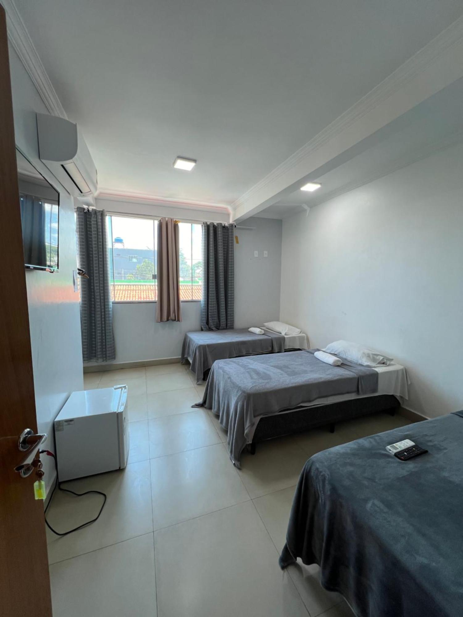 Hotel Brasilia - Centro מראה חיצוני תמונה